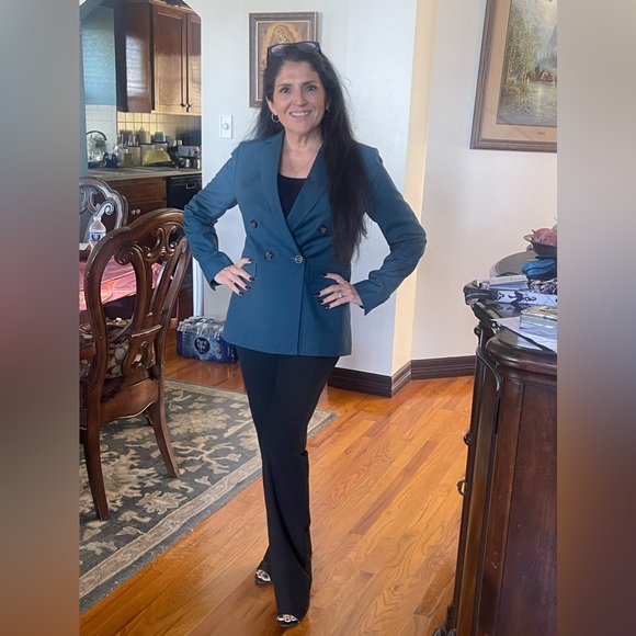 Meet your Posher, Hope - Picture 14 of 15